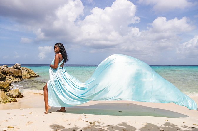 1 Hour Private Flying Dress Photoshoot in Curacao - Weather, wind, and the cancellation risk