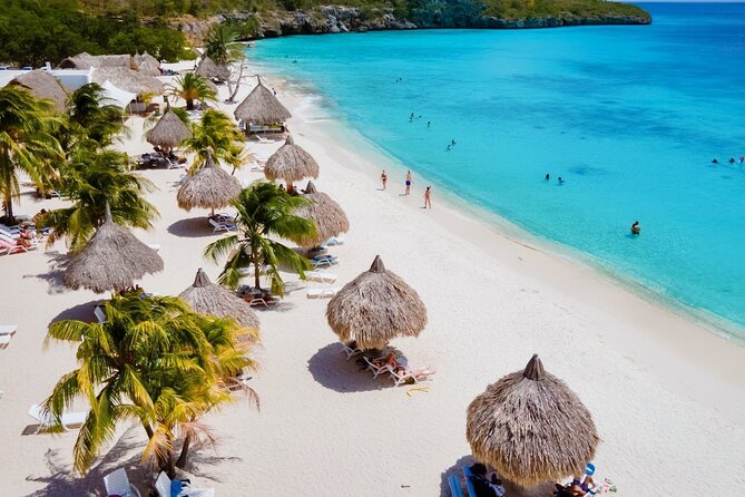 10 Seats Private Van Beach hopping (AC) - Grote Knip, the classic beach stop