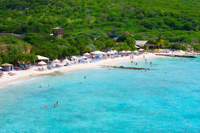 10 Seats Private Van Beach hopping (AC) - Playa Piskado and the turtle swim