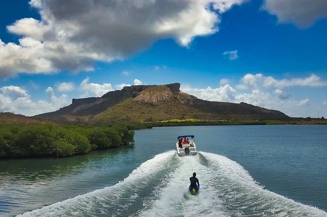 2 hour private boat tour - Spanish Waters, Swim Stop & Boarding - What is included, and what you need to plan