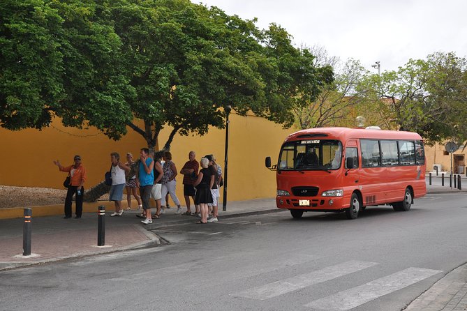 Airport Transfer - What the shared vehicle means for your arrival