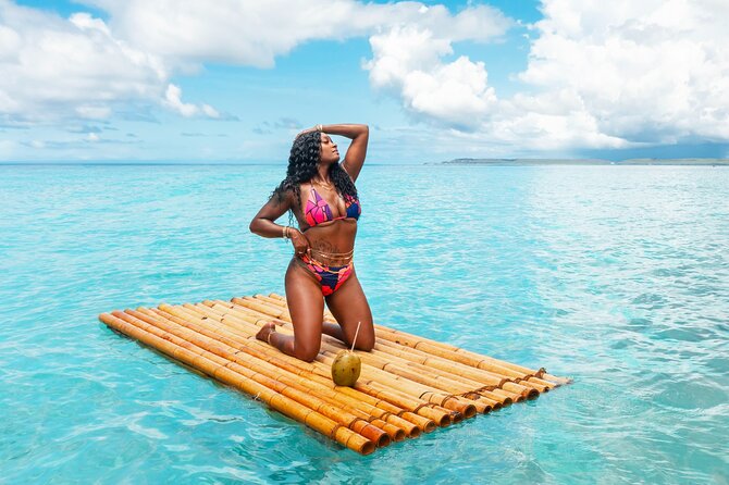 Bamboo Raft Photoshoot + FREE Videos, Shots and Cocktails - Drinks, fruit, and the Curaçao mood