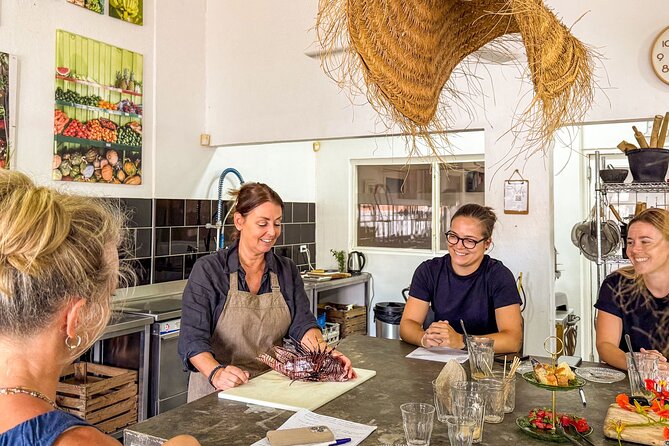 Curaçao Cooking Class - The shared lunch is part of the experience
