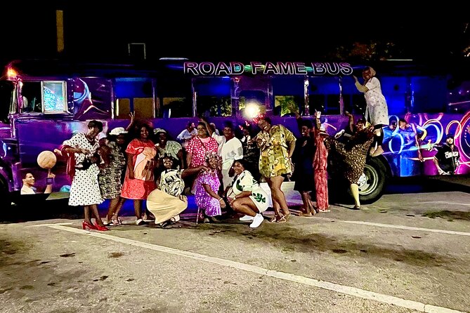 Curaçao Party Bus; Sip Happens on KnightRider - The 10-person minimum matters