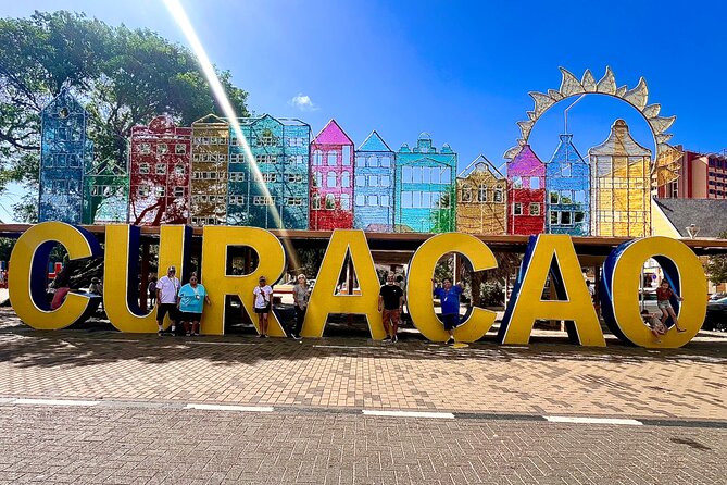 Curaçao Taste Sensation - A food tour with Willemstad built into it