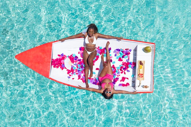 Dushi Boat Drone Photoshoot | Free Champagne | Fruits and Flowers - Is $325 Per Person a Fair Price?