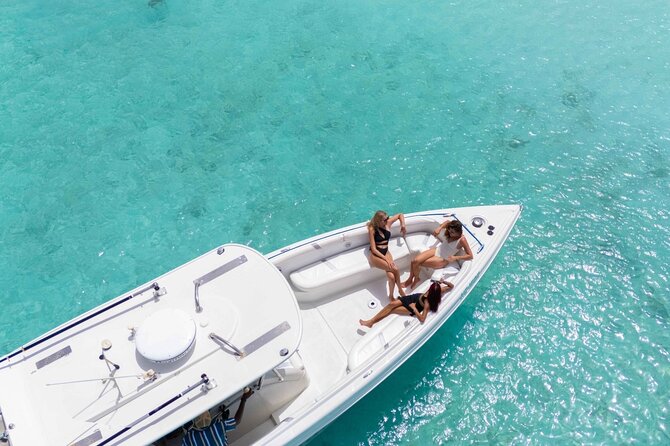Exclusive 38ft Yacht Charter Experience in Klein Curaçao - Who will enjoy this trip most?