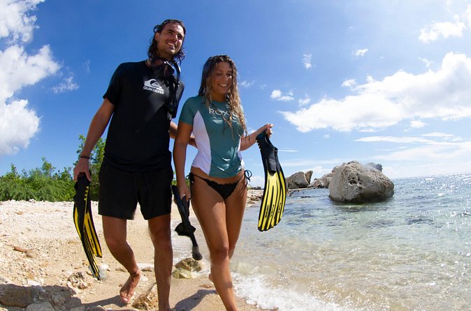 Guided Snorkel Tour at the Best Reef from shore on Curacao - Blue Bay Beach - Is One Hour Long Enough?