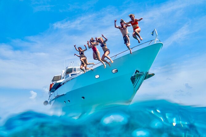 Klein Curacao Superyacht and Beach house - Why Klein Curaçao feels so different
