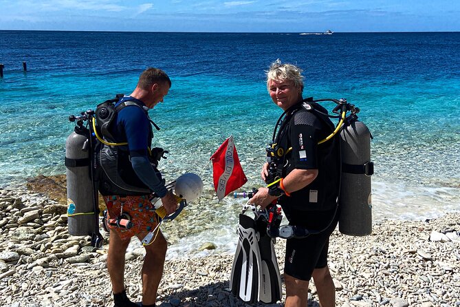 Personalized 2 Tank Guided Experience in Curaçao - A second site with a different character