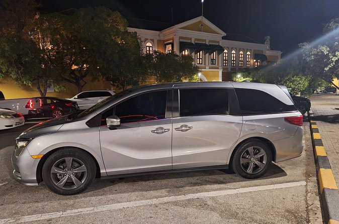 Private Airport Transfer to Sandals Royal Resort, Coral Estate. - How the $270 group price works