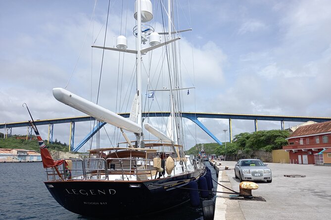 Private and Airport Transfers (Willemstad Area Only) (2 way) - What you may see on the way to your hotel