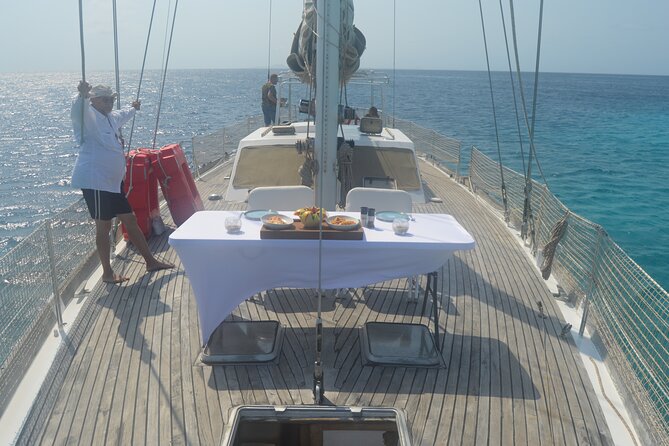 Private charter,4 hours ,Spanish waters,fuik bay bbq and snorkel. - Snorkeling, fishing, and floating time