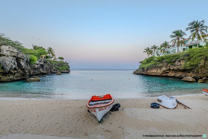 Private Guided Curaçao Island Tour - A private route across Curaçao