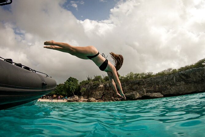 Swim with Turtles at Turtle Bay, Curacao: Boat, Blue Room Cave - Is $98 a Fair Price?