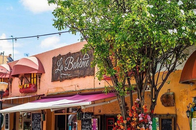 Willemstad Culinary Adventure: Private 3-Hour Foodie Tour - Breedestraat and the heart of Punda