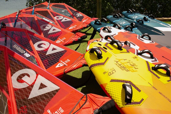 Windsurfing Lesson in Willemstad - Learning to windsurf in Spanish Waters