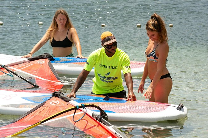 Windsurfing Lesson in Willemstad - What the support boat adds